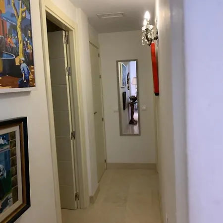 Apartamento Bajo A Avenida De Las Yedras