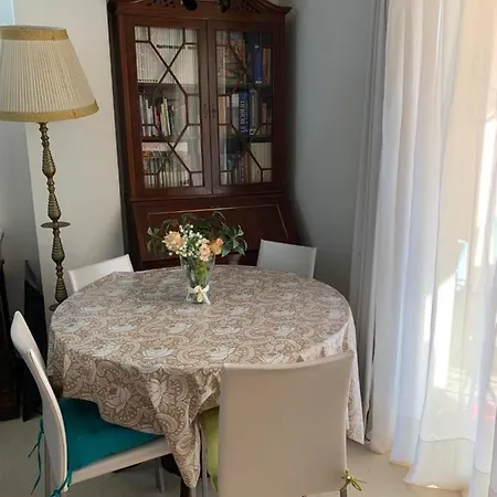 Apartamento Bajo A Avenida De Las Yedras Daire