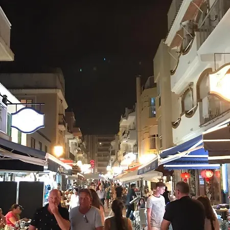 Apartamento Bajo A Avenida De Las Yedras Daire